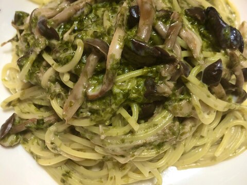 キノコと海苔のクリームパスタ